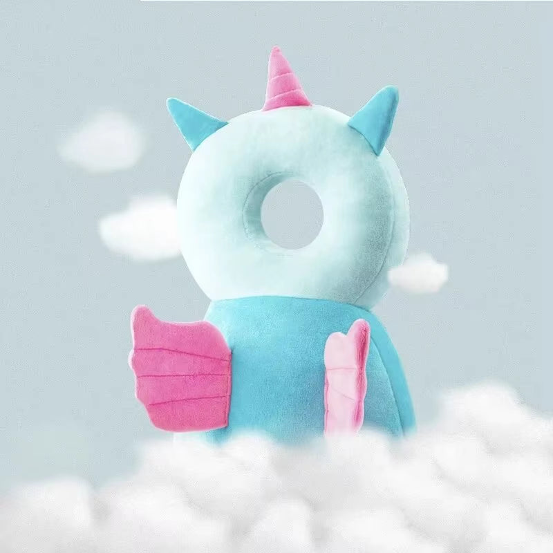 Cojín protector con forma de unicornio entre nubes